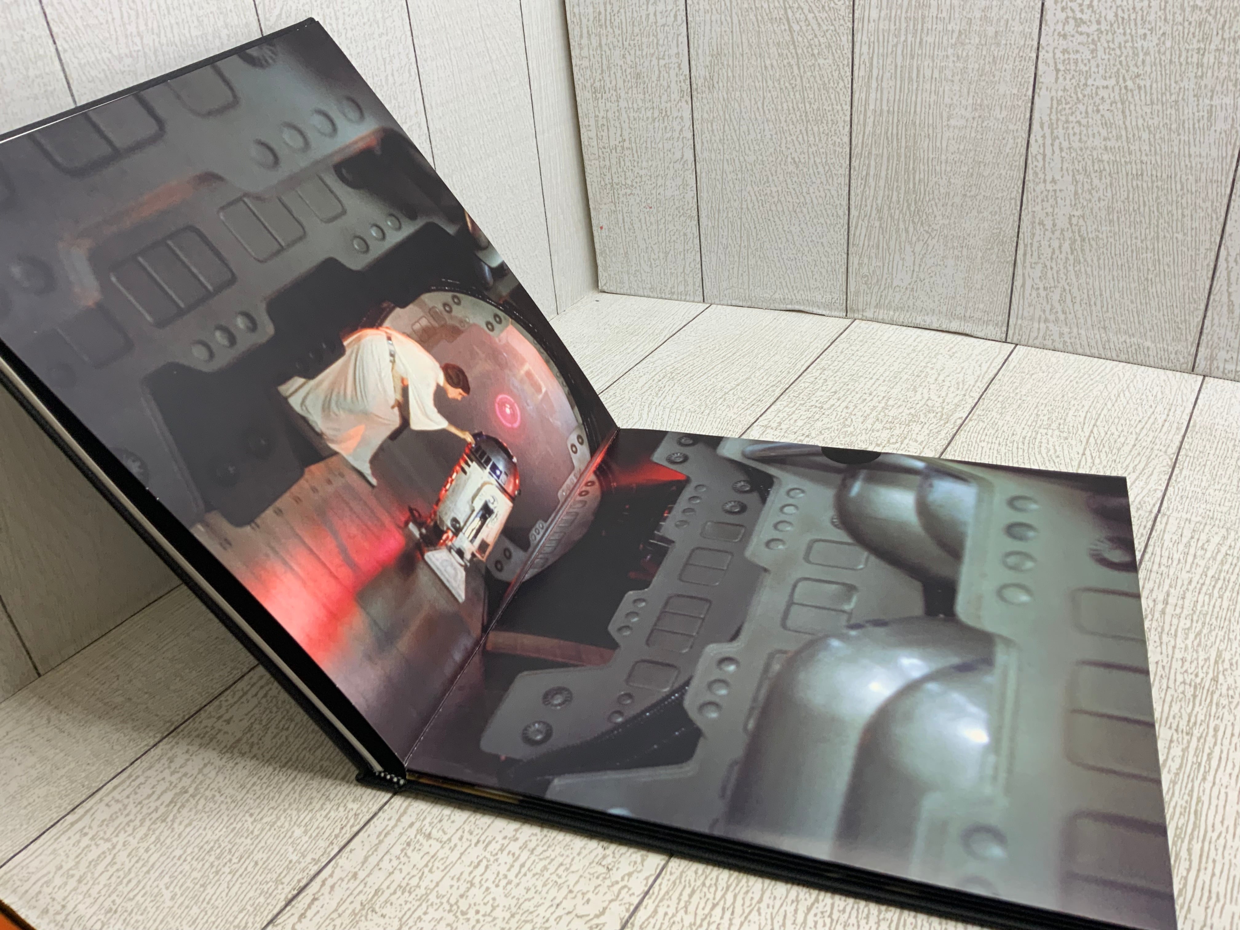 Star Wars: A New Hope Limited Edition 40th Anniversary 3 Hologram Vinyl LPs Set (8037930696942)